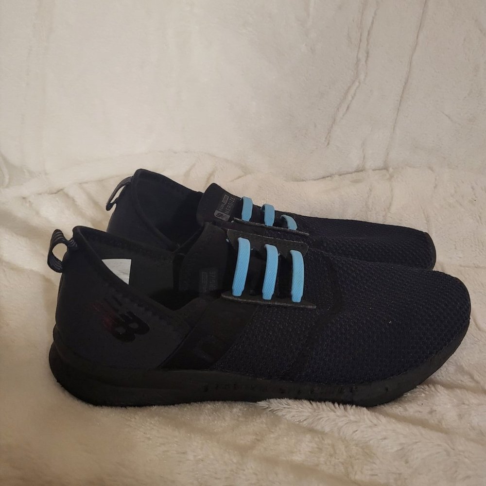 New Balance Energize slip on sneakers size 7